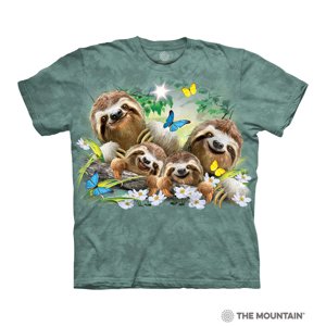 Pánske batikované tričko The Mountain - Sloth Family Selfie - zelené Veľkosť: 4XL